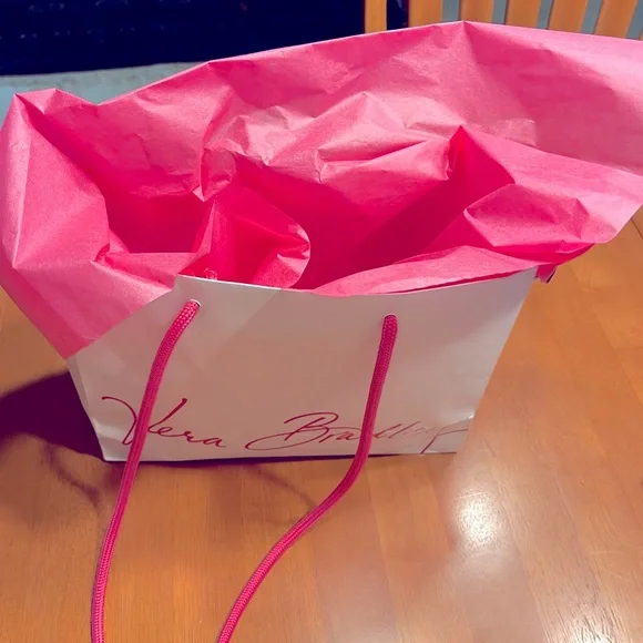 Vera Bradley Pink Bag and Mini Wallet Set.  All new with original gift bag. - Picture 12 of 12